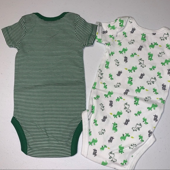 Carter’s 5 item 6m bundle - Picture 7 of 8